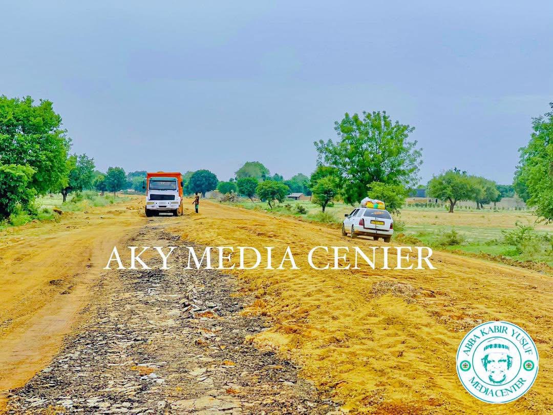 CONSTRUCTION OF 74KM ROAD FROM MADOBI BRIDGE TO MADOBI - KAFIN MAI YAKI TO YAKI IN KIRU LG