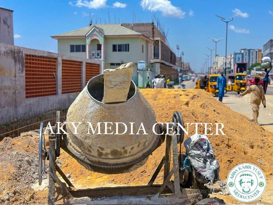 RECONSTRUCTION OF OBASANJO ROAD  - IBB WAY