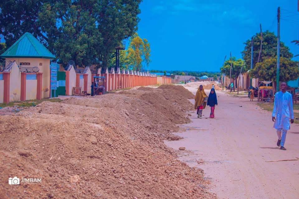 CONSTRUCTION OF KIRU LG 5KM ROAD